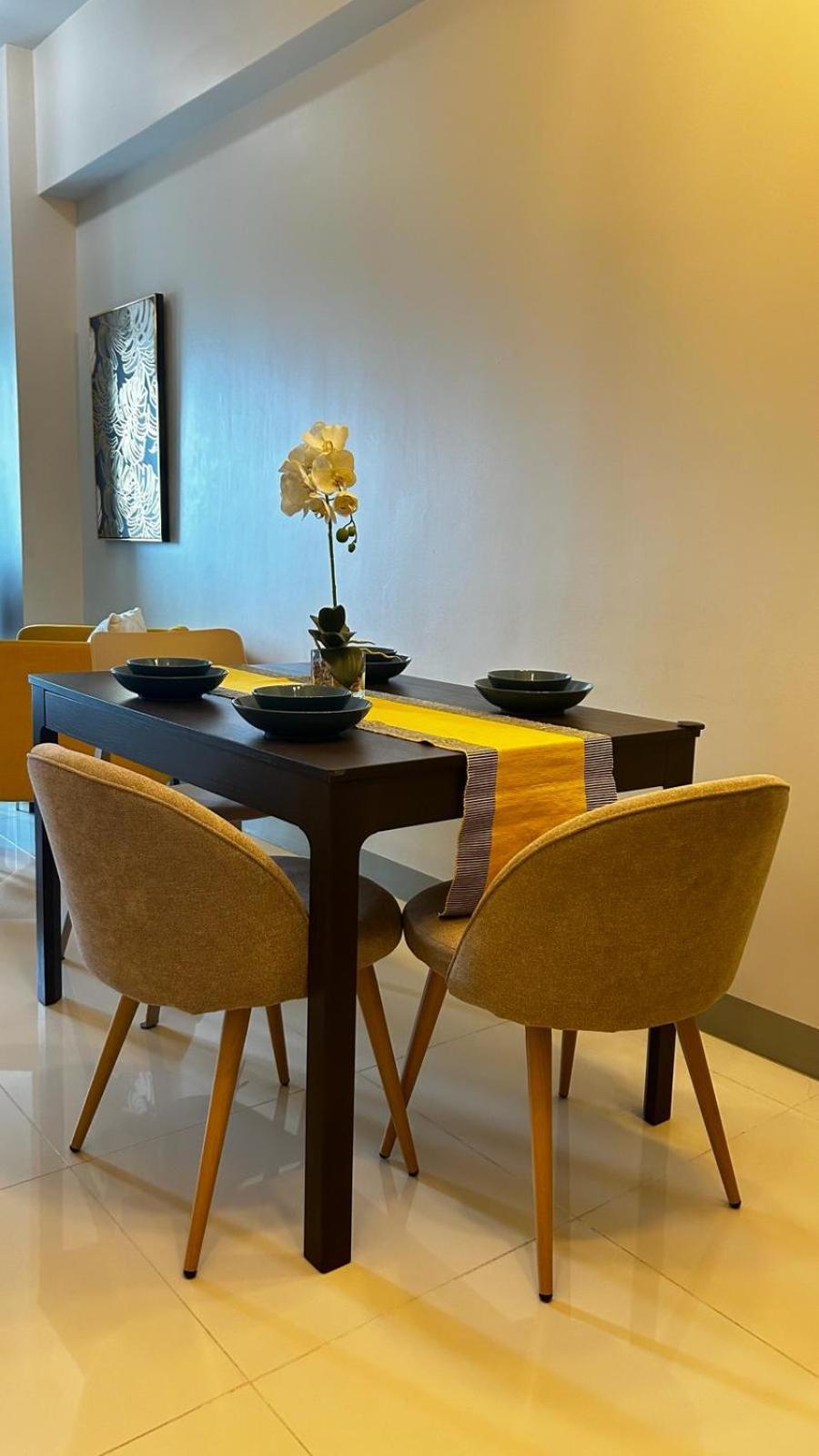 Uptown Parksuites Tower Two - Bgc Taguig, Manila Eksteriør billede
